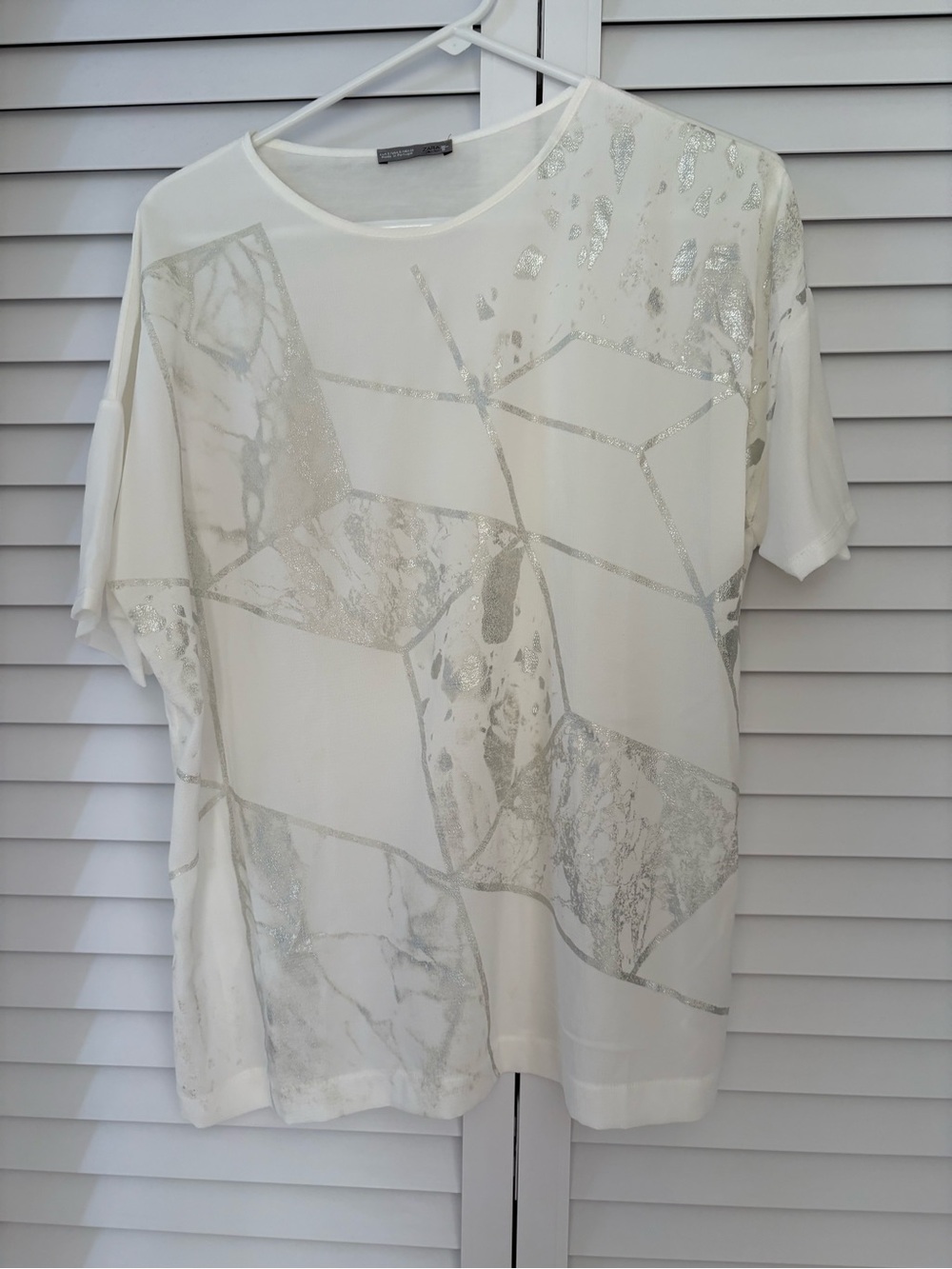 Zara Metallic Geometric Print Short Sleeve Top